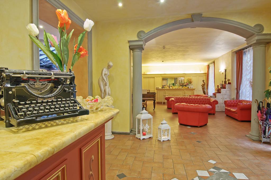 ホテル アルバ パレス フィレンツェ インテリア 写真